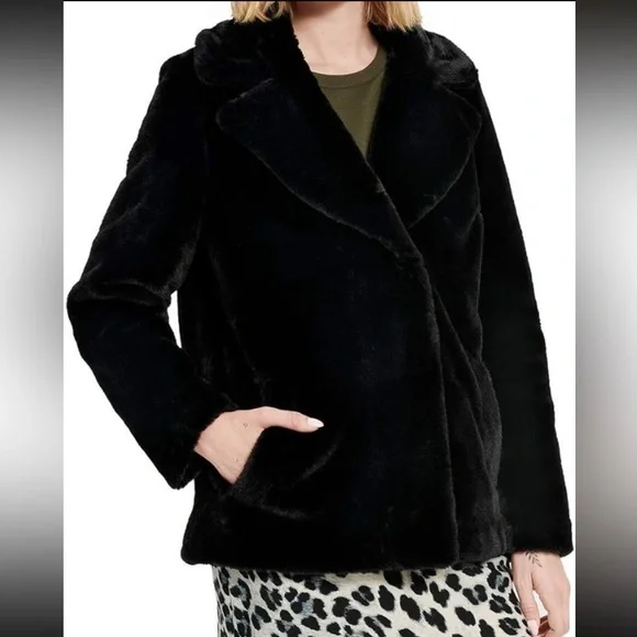 UGG Rosemary Fur Coat - Size Medium NWOT! - Picture 2 of 11